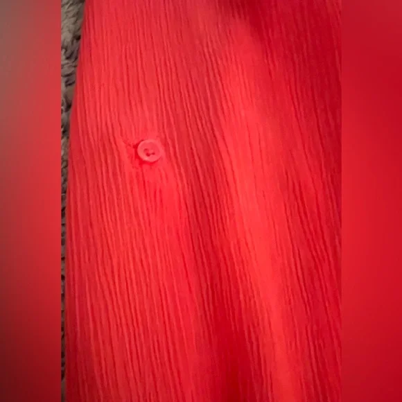 Candies- Sweet oversized blouse in a beautiful bright coral color, Size Large - Picture 14 of 14